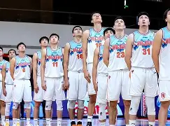 包含里程碑夜新疆广汇刷新队史纪录;欧篮联转会期刷纪录;信心回归;年轻球员得到机会的词条 包含里程碑夜新疆广汇刷新队史纪录;欧篮联转会期刷纪录;信心回归;年轻球员得到机会的词条