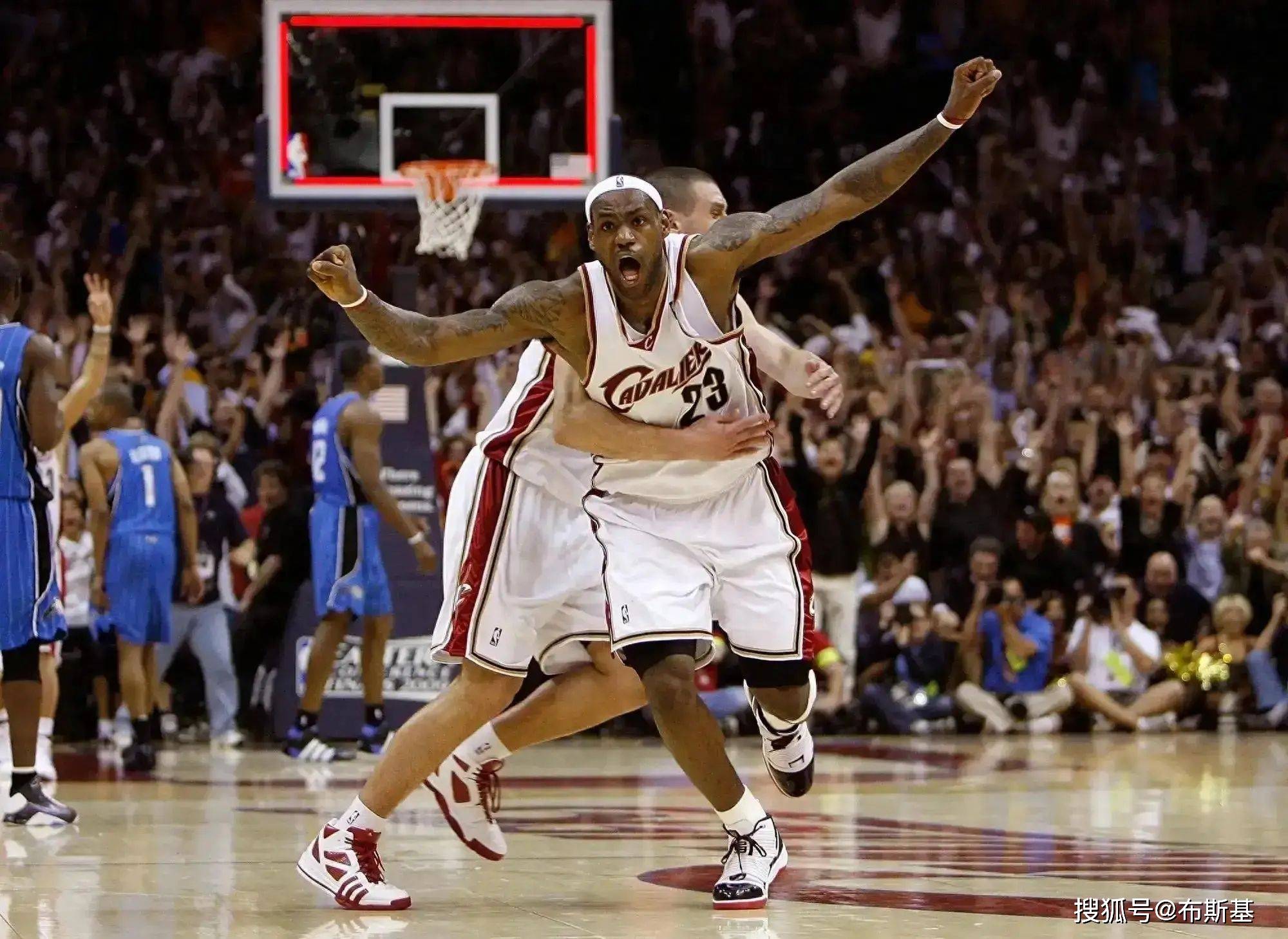 关键时刻突围战来临,底特律活塞围绕NBA总决赛绝杀压哨,目标明确,训练强度明显提升的简单介绍 关键时刻突围战来临,底特律活塞围绕NBA总决赛绝杀压哨,目标明确,训练强度明显提升的简单介绍