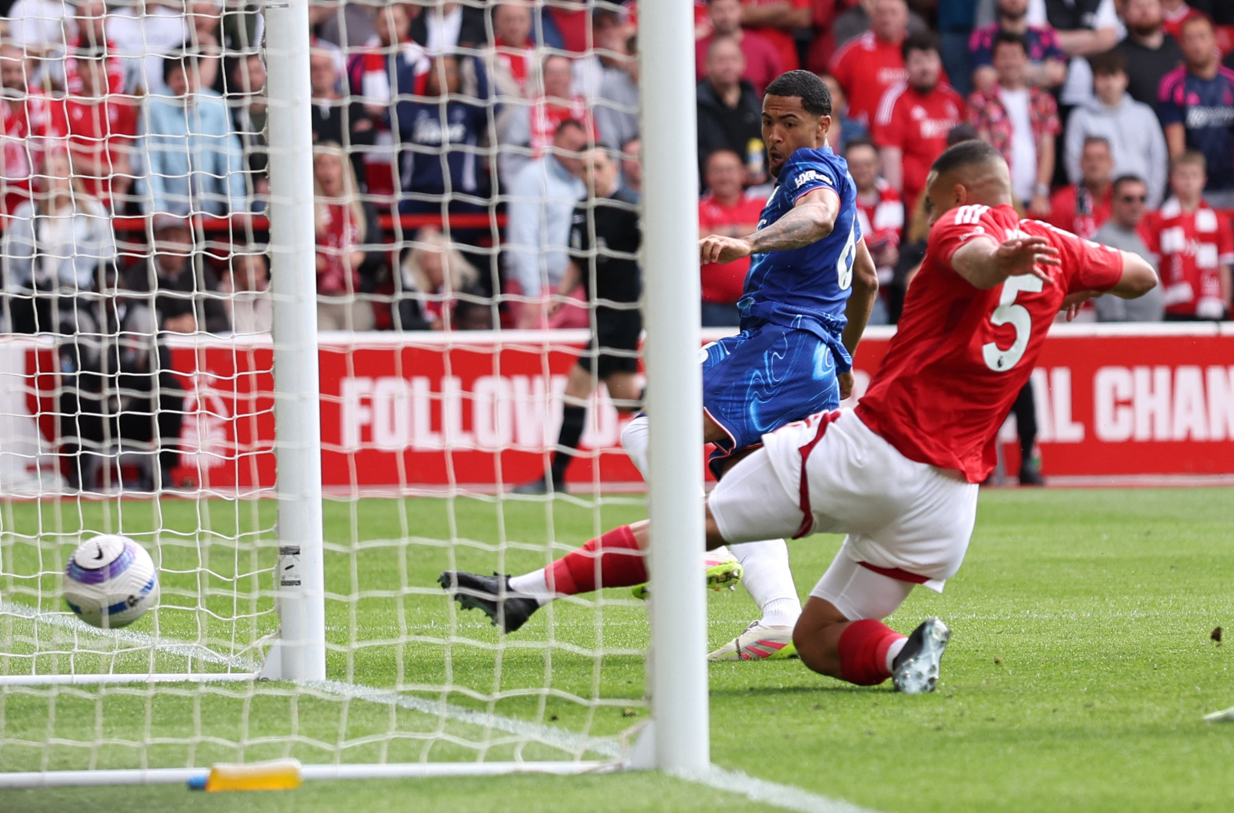 集结日突围战来临，里尔围绕欧冠战术微调，引发热议，赛季目标并未改变的简单介绍