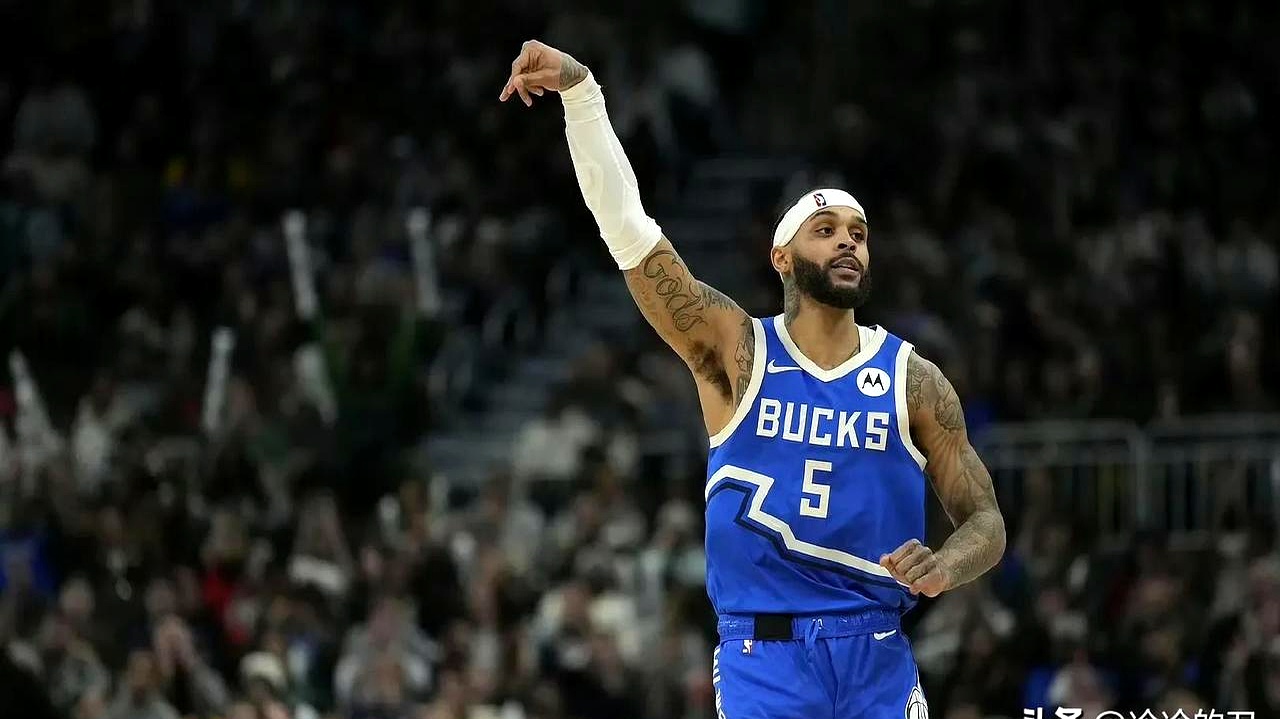 包含休斯敦火箭集结日队长鼓劲；志在NBA常规赛名次提升；质疑声仍在；数据趋势出现新变化的词条