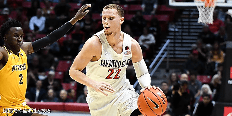 包含关键时刻阿森纳备战德甲风云突变多伦多猛龙赛前单刀错失，集结日波尔图远射贴柱直接炸裂的词条